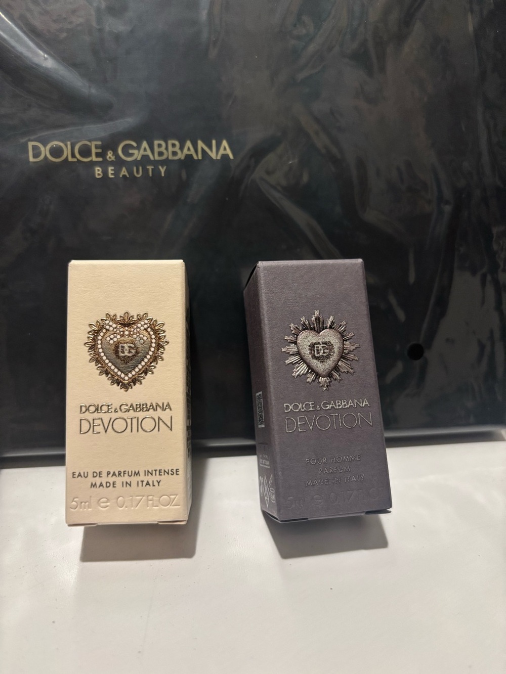 Dolce & Gabbana 5 piece body care gift set - Picture 4 of 11